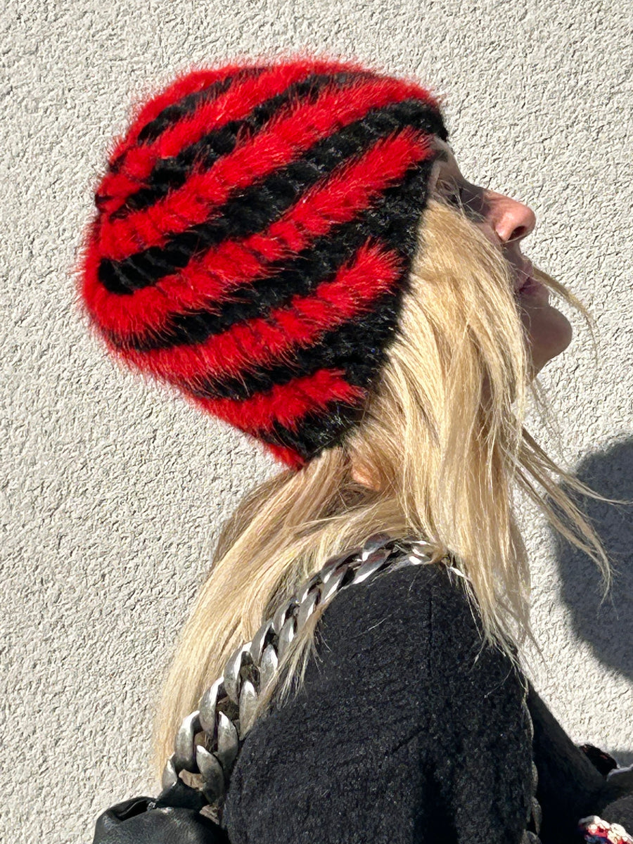 Gorro de invierno. Super chic. Visón trenzado. Lo