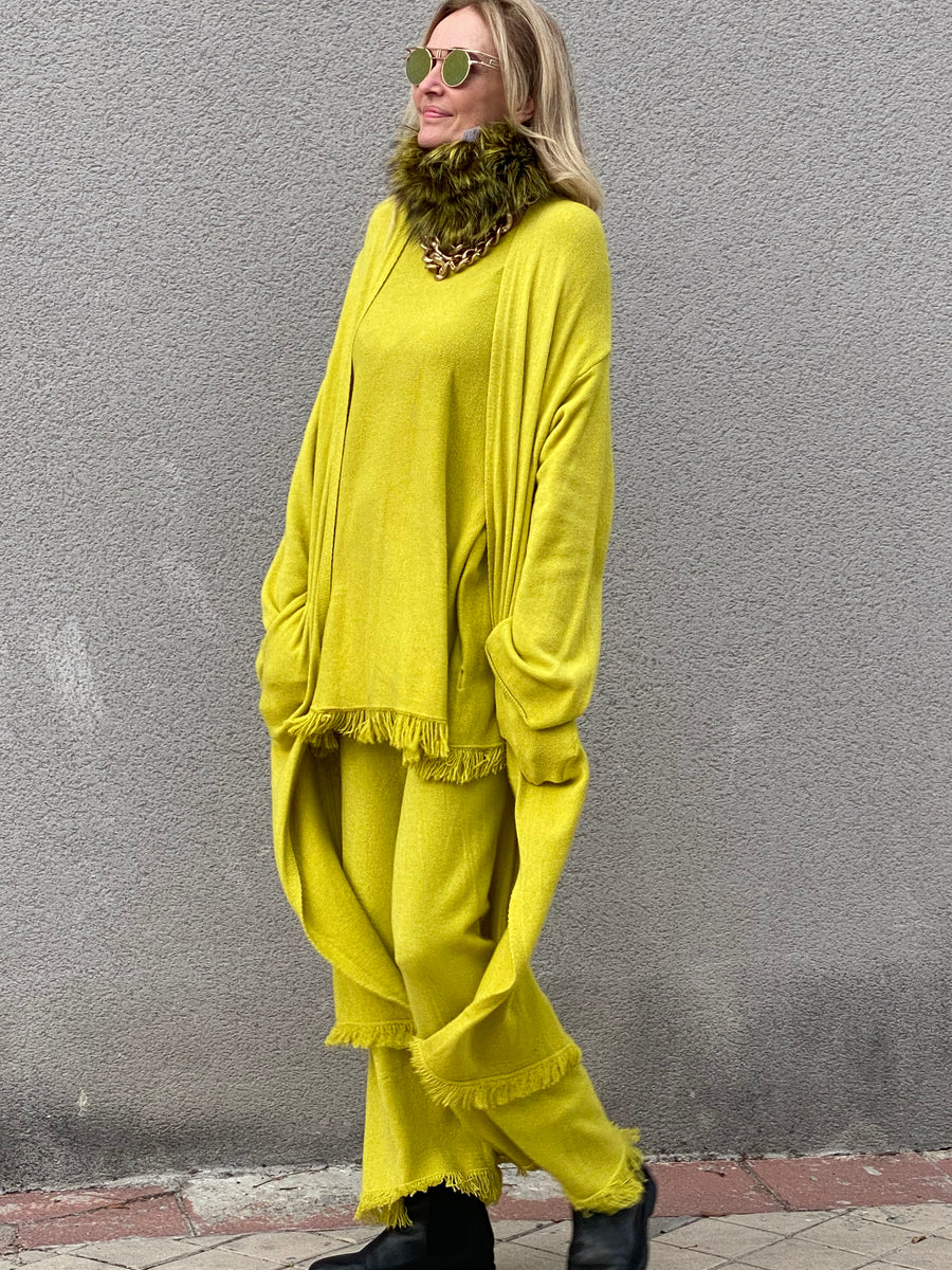 LIME soft knit OVERSIZE three-piece set