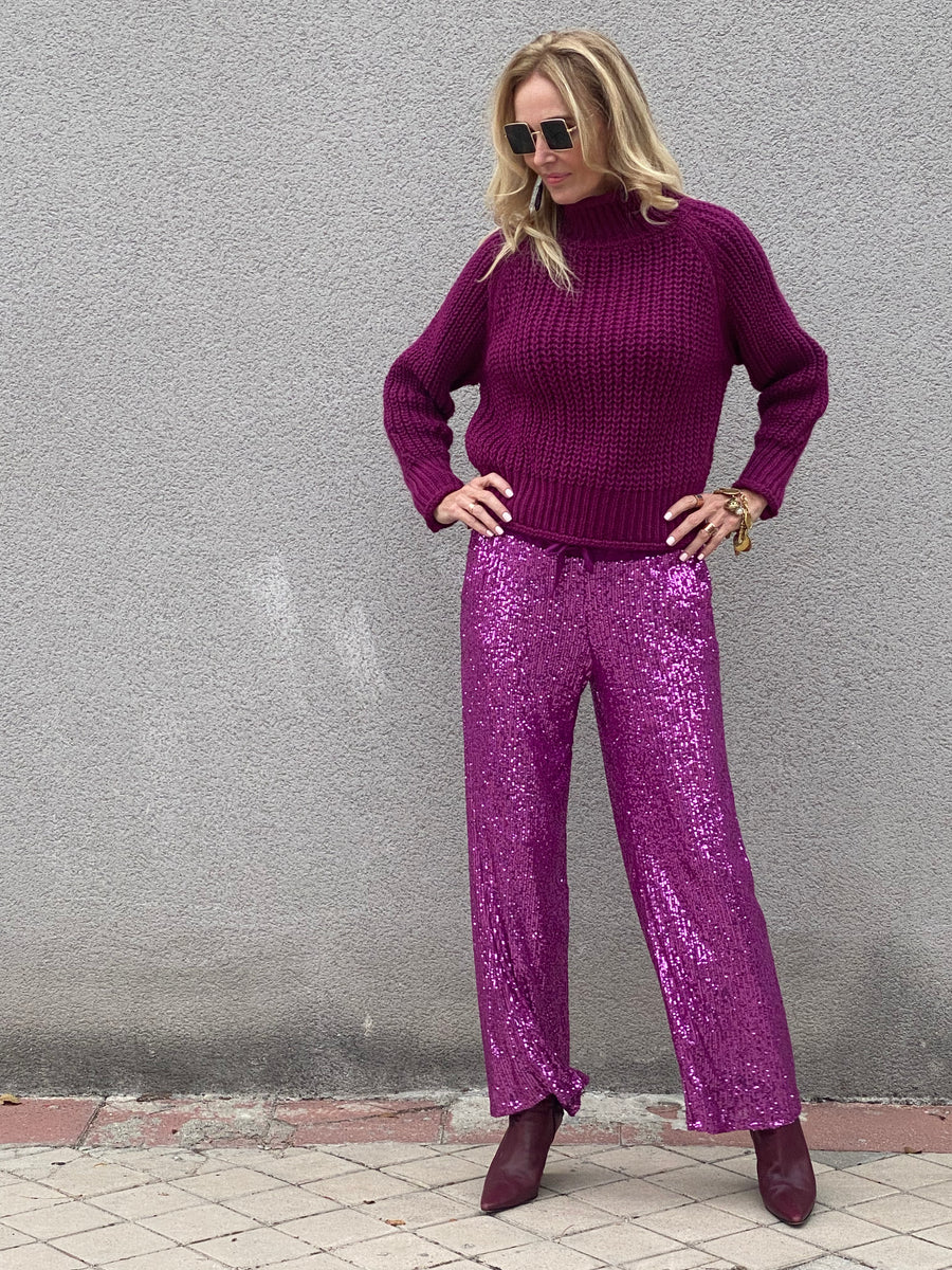 Set of soft and thick knit sweater and sequined pants