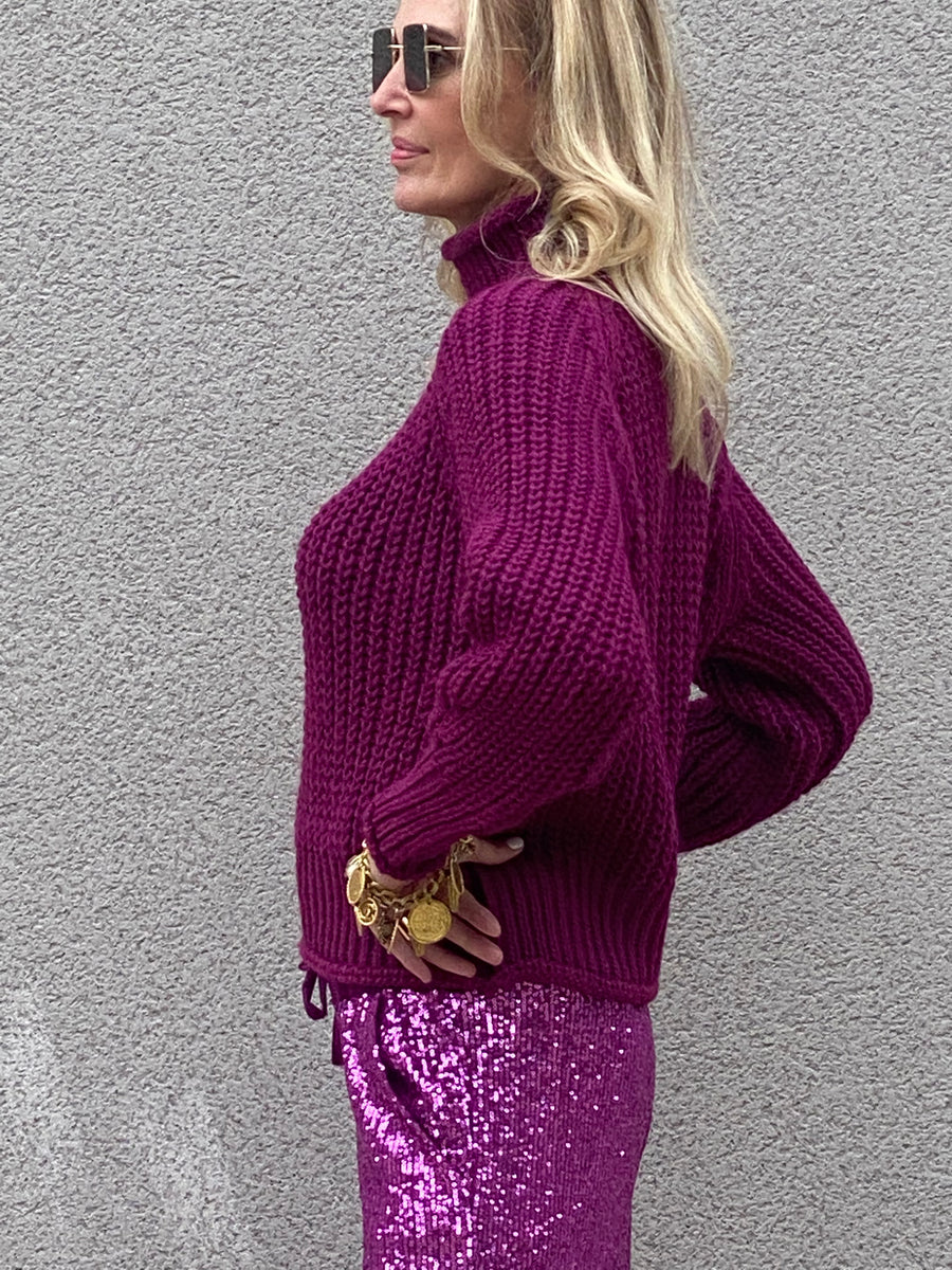 Set of soft and thick knit sweater and sequined pants