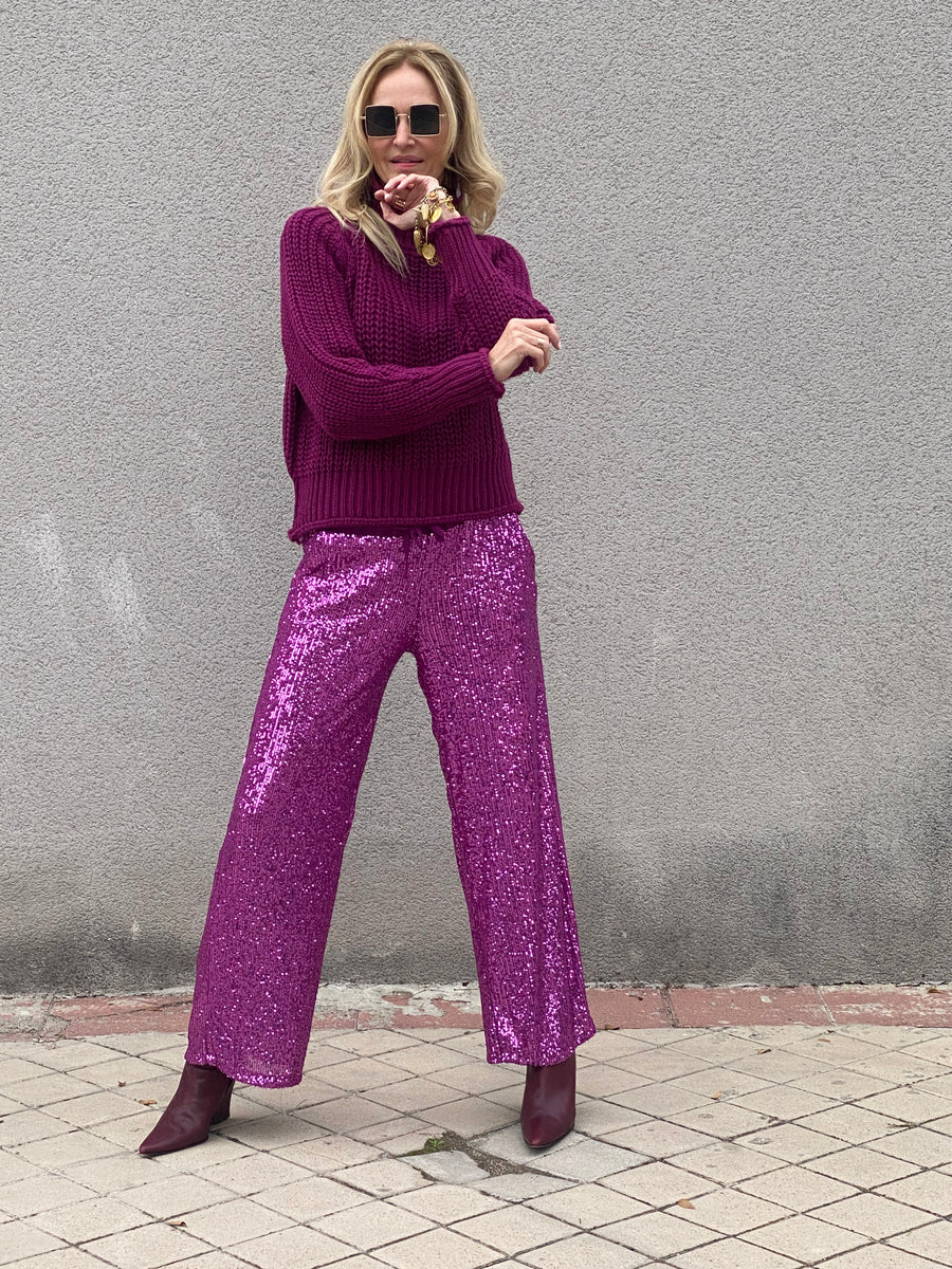 Set of soft and thick knit sweater and sequined pants