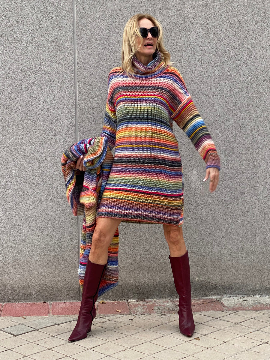 Multicolored soft knit set