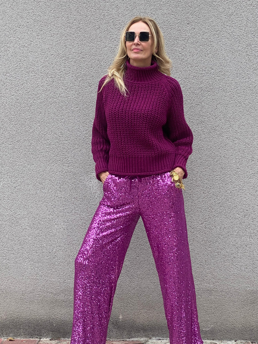 Set of soft and thick knit sweater and sequined pants